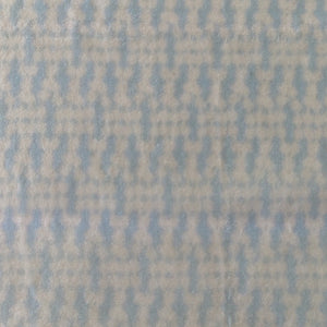 Medium Wrap - Approx 26cm sq